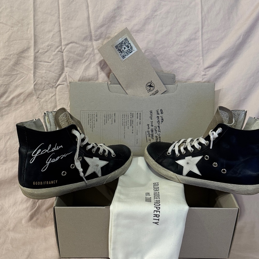 Golden Goose Black and White High-Tops Size 37(7)